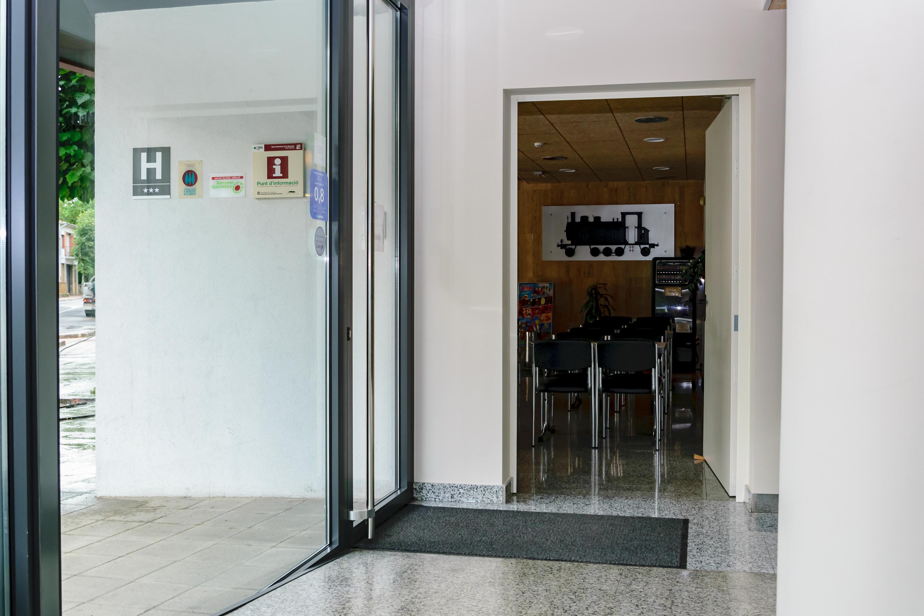 Hotel Estacio (Adults Only) Olot Exteriér fotografie